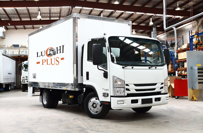 LUCHI-PLUS-BUS-2